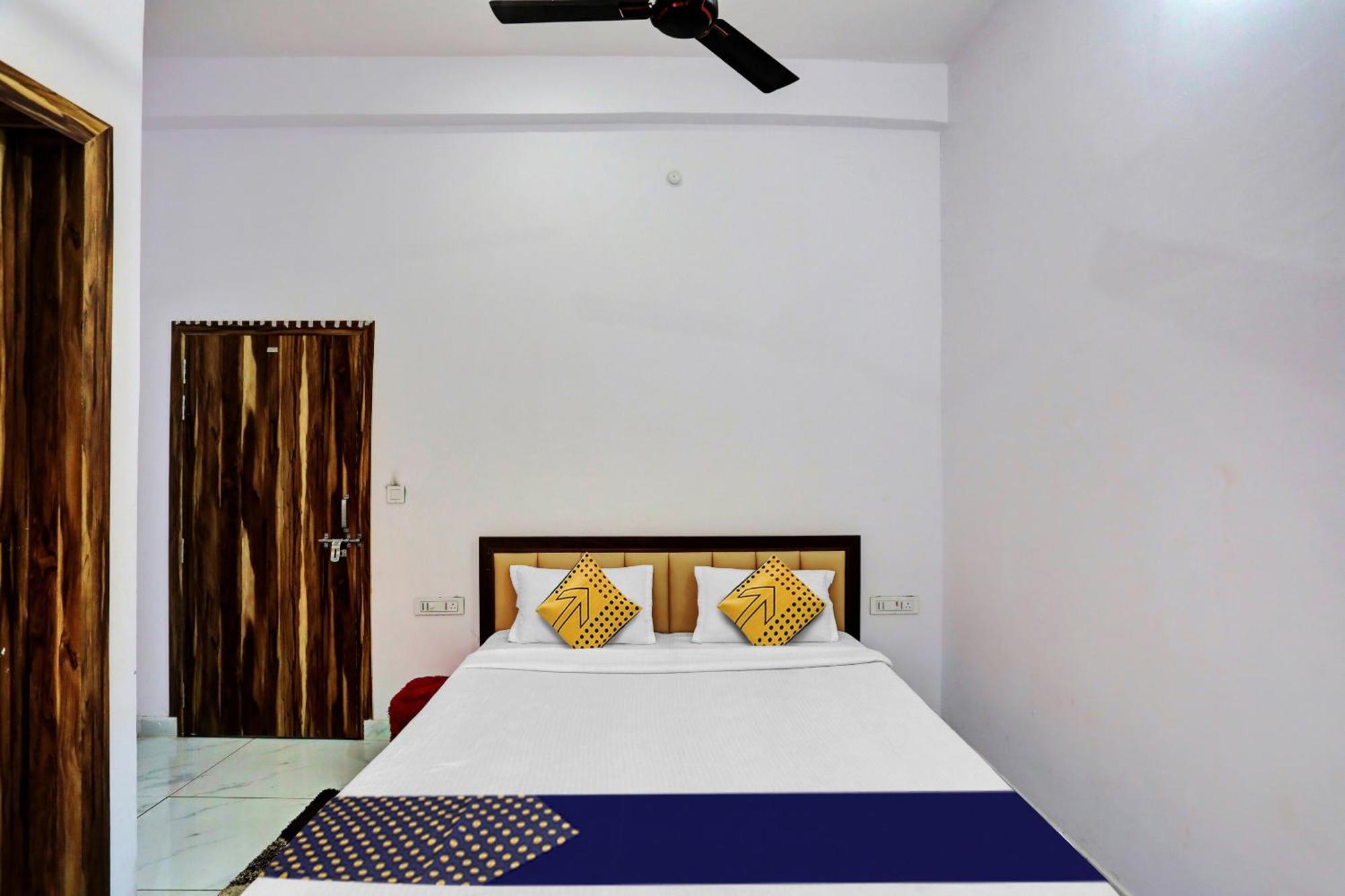 Hotel O Sardarji Hotel And Restaurant Bāzpur Exteriör bild